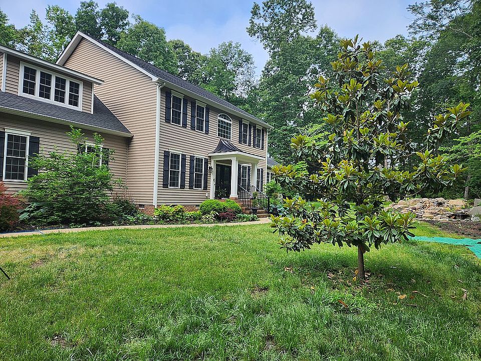 2nd image of 12281 Goddins Hill Rd