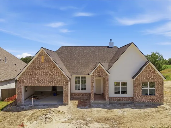 7040 Skipping Rock Path, Bryan, TX 77808