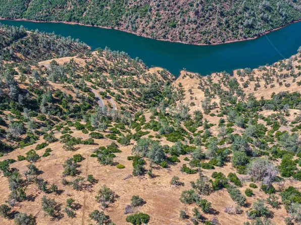 45 Powell Ranch Rd, Sonora, CA 95370