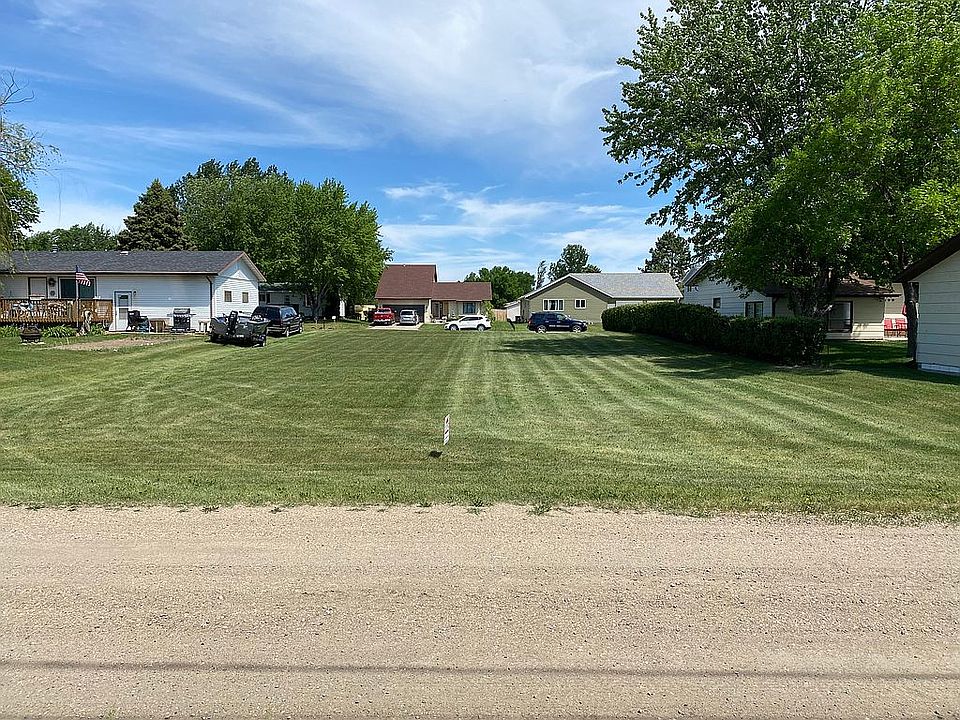 2nd image of 1419 16th St SW