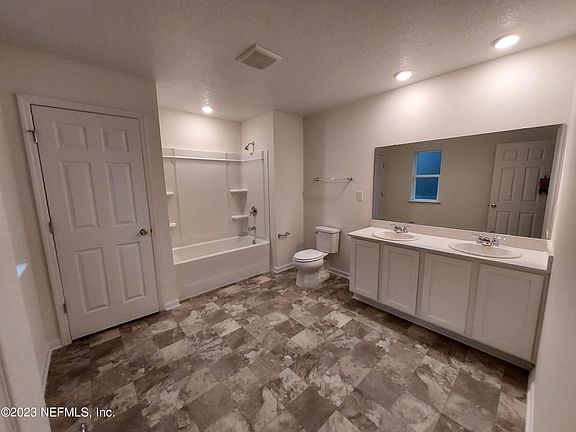 4th image of 613 WILD ROSE Lane