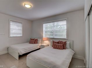356 W 46th St APT 7, Miami Beach, FL 33140
