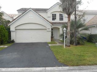 3915 Jasmine Ln, Coral Springs, FL 33065