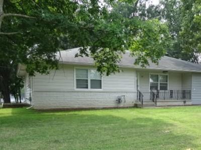 605 W Vine St, Butler, MO, 64730