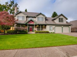 1414 Victorian Way, Eugene, OR 97401