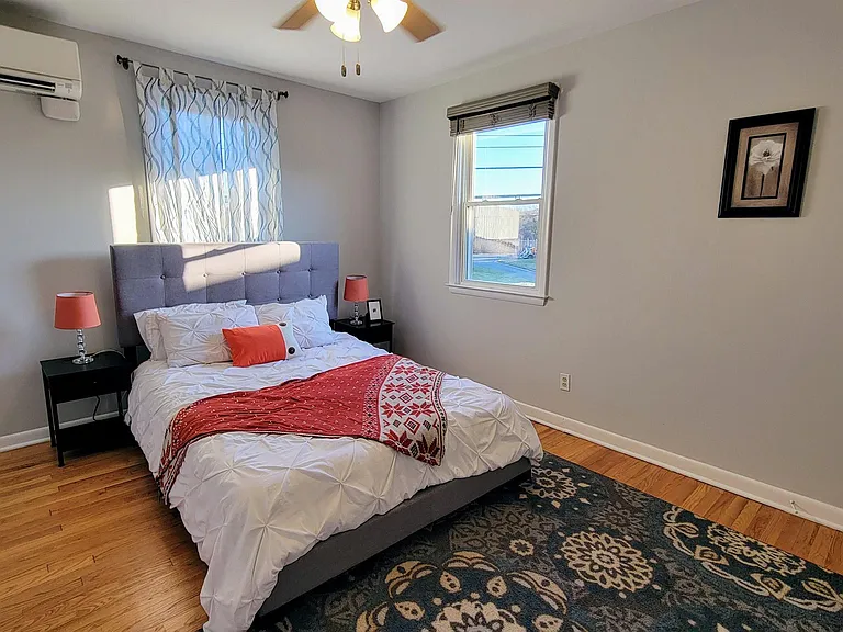 1511 E High St #1 — Photo 10