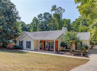 399 Charesa Ln, Dacula, GA 30019