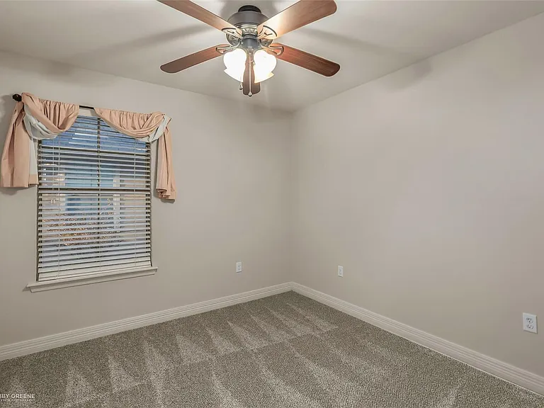 3303 Grand Lake Dr — Photo 15