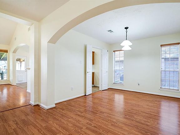 5th image of 17143 Summer Hollow Dr