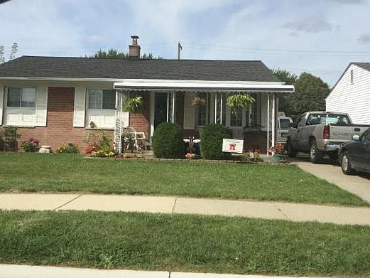 1st image of 26561 Roberta St