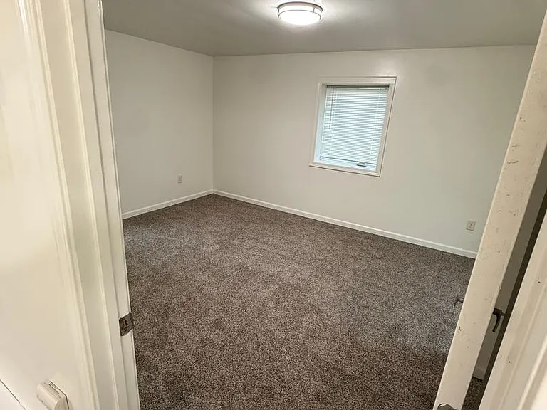 1034 Getty St — Photo 10