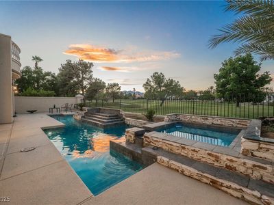 8330 Carmel Ridge Ct, Las Vegas, NV, 89113