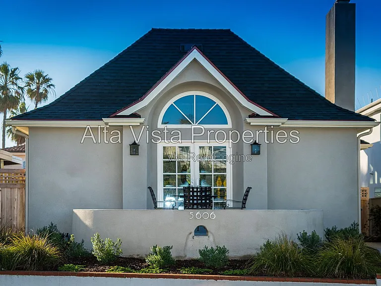 5606 Dolphin Pl — Photo 1