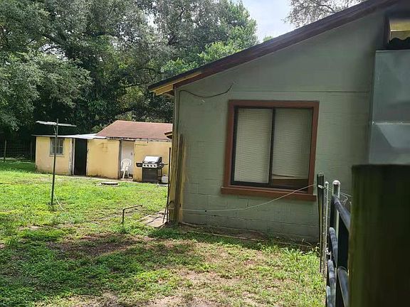 3rd image of 600 Thomas Ave
