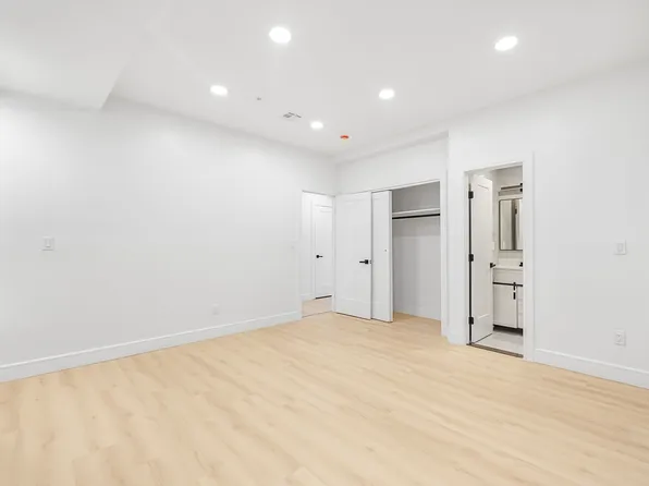 114 Pine Street image 4 of 16