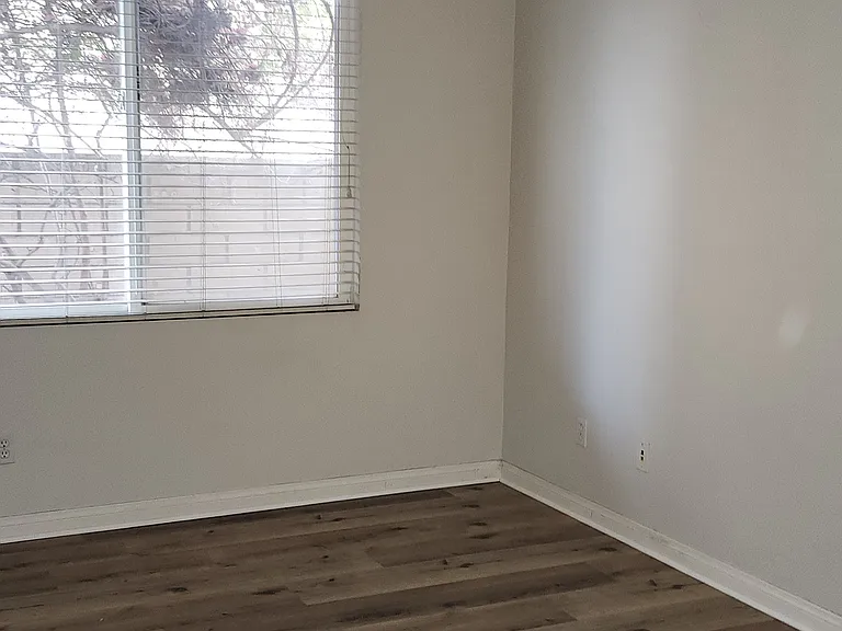 4873 Sea Coral Dr — Photo 3