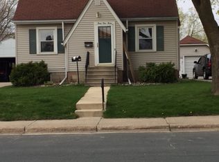 313 W Grant St, Spring Valley, MN 55975