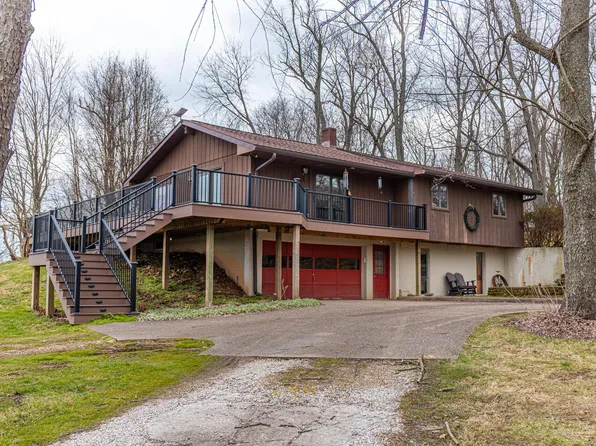 9431 Richards Rd NE, Utica, OH 43080