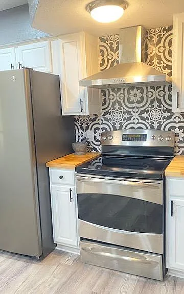 2310 Kenya Ln — Photo 15