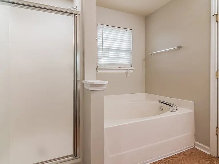 2301 Leighton Way — Photo 7