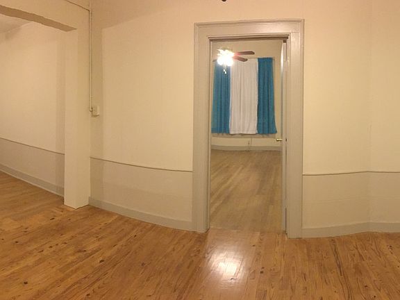 5th image of 1322 S Saint Marys St