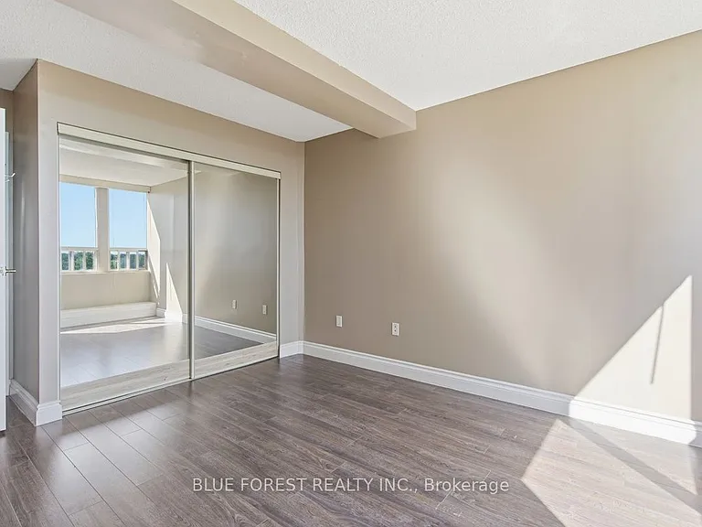7 Picton St #904 — Photo 26