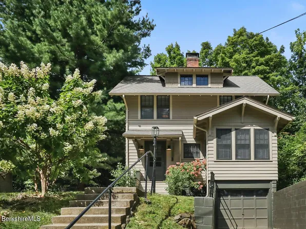 41 Castle St, Great Barrington, MA 01230