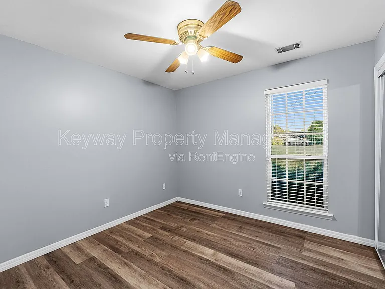 3013 Heron Ct — Photo 11
