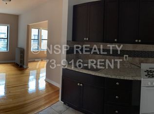1319 W Estes Ave APT 10, Chicago, IL 60626
