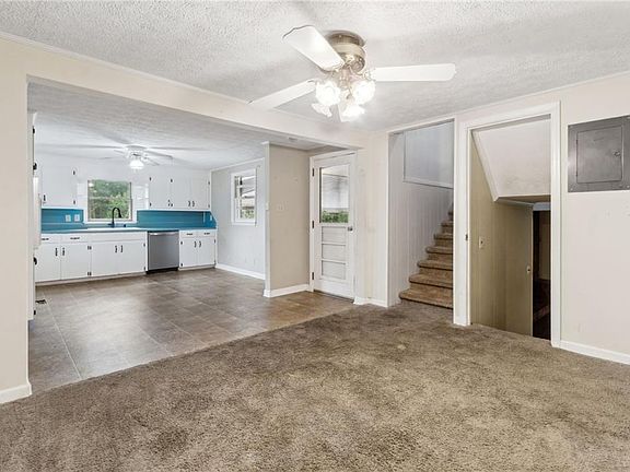 5th image of 81 Russell Rd