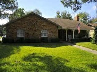 2805 Columbine Dr, Grapevine, TX 76051