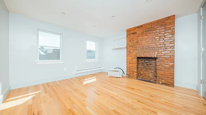 Rented by Nooklyn NYC LLC | media 6