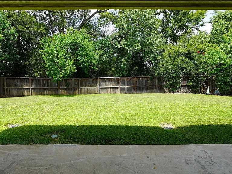 28038 Emma Gardens Ln — Photo 28