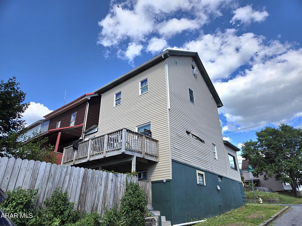2nd image of 1230 3rd Ave
