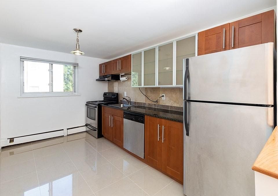 2nd image of 73 Colborne Rd #2B