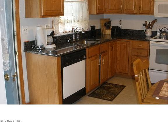 5th image of 86 Dale Dr