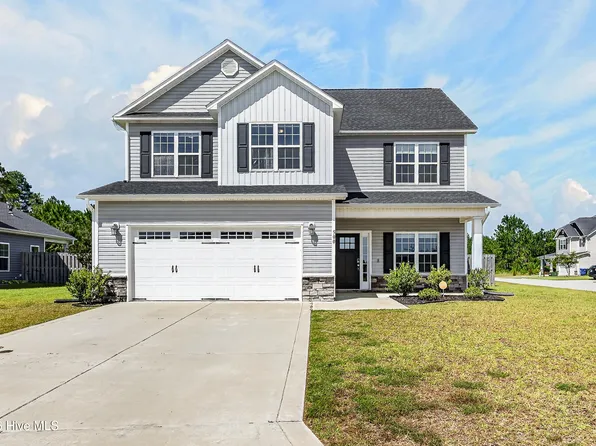 500 Transom Way, Sneads Ferry, NC 28460