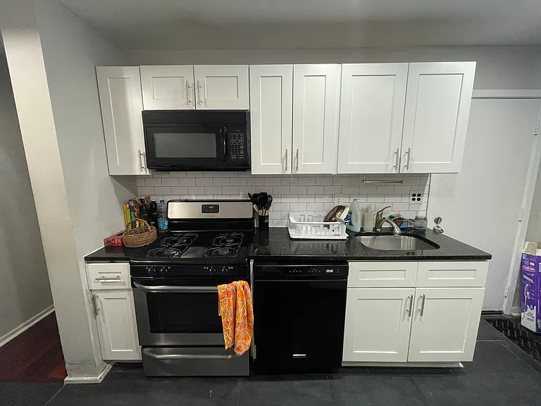 2029 N 15th St #1 — Photo 5