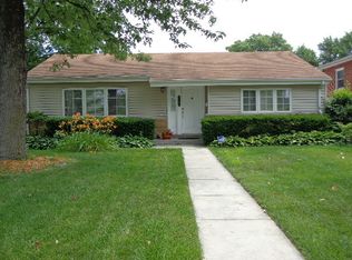 1627 McDaniel Ave, Evanston, IL 60201