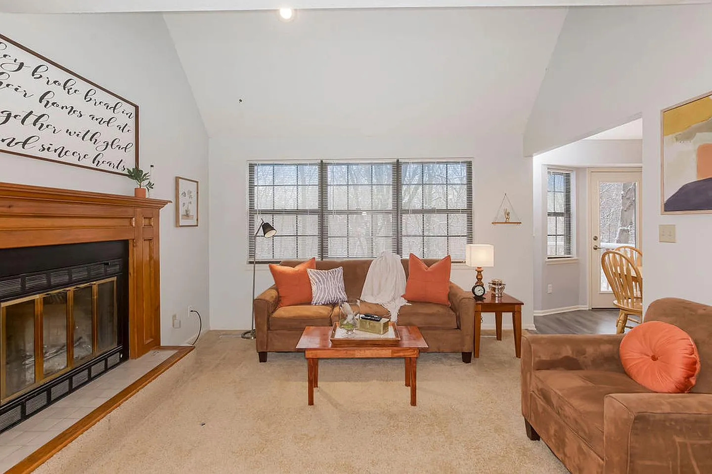Bright Blue Springs home with a stunning open floor plan — Photo 1