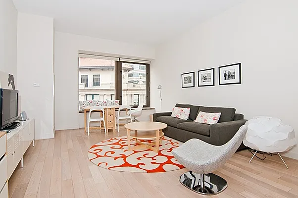 Sold by Nest Seekers International | media 9