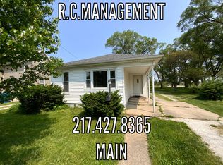 812 W Main St, Hoopeston, IL 60942
