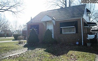 1st image of 25520 Marsdon Ave