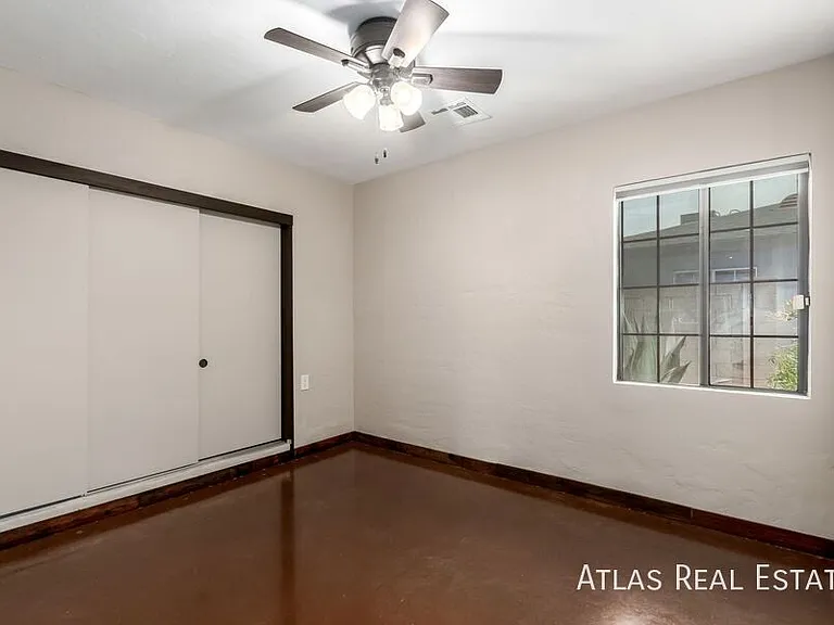 224 W Montecito Ave — Photo 22