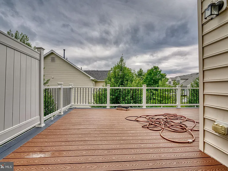 8112 Winding Ross Way — Photo 47