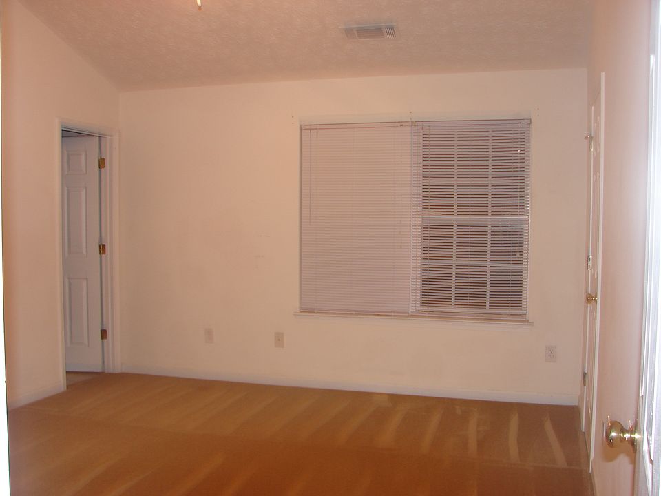 2nd image of 5353 Paramount View Way