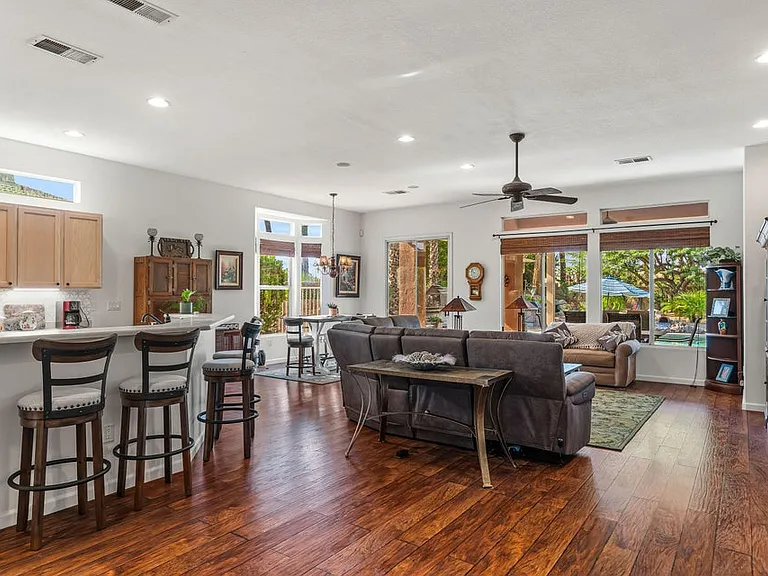 44129 Royal Troon Dr — Photo 2