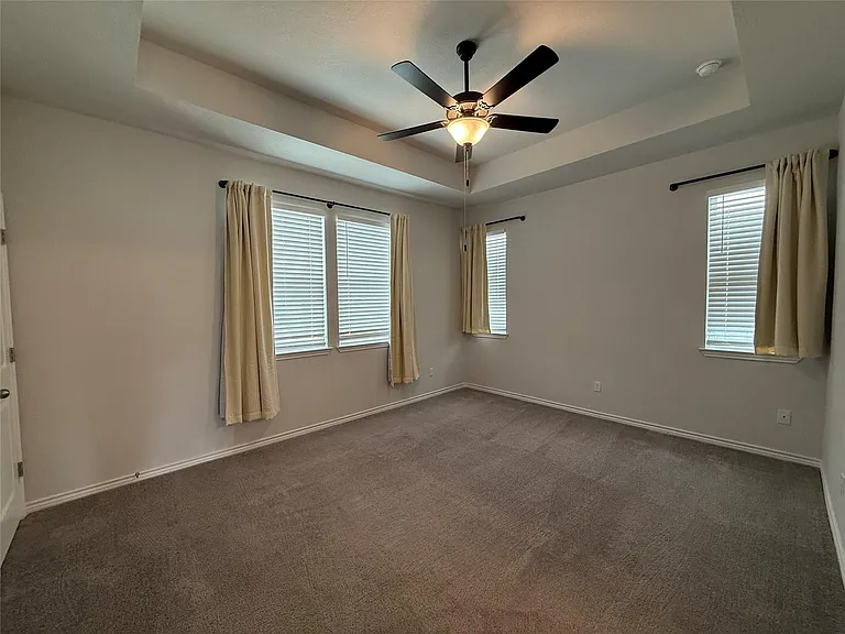 17916 Giglio Way — Photo 13