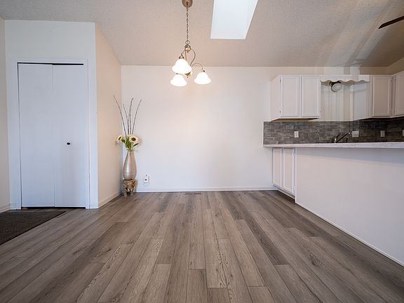 4th image of 733 Parkside Dr Unit 1-733H