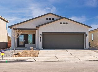 1517 Calle Oeste NW, Los Lunas, NM 87031